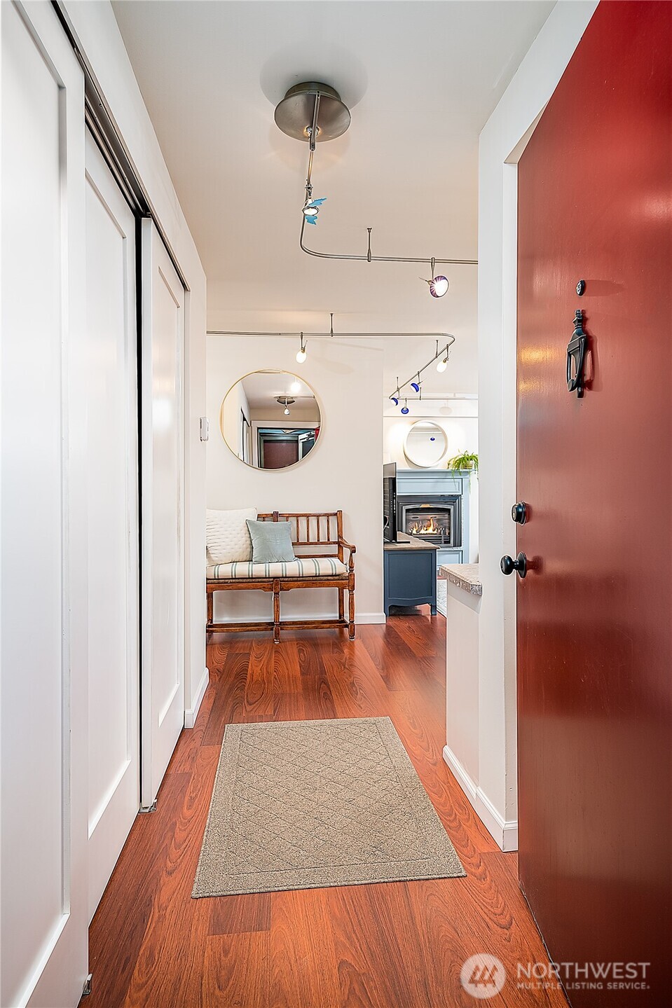 3200 W Commodore Way 101