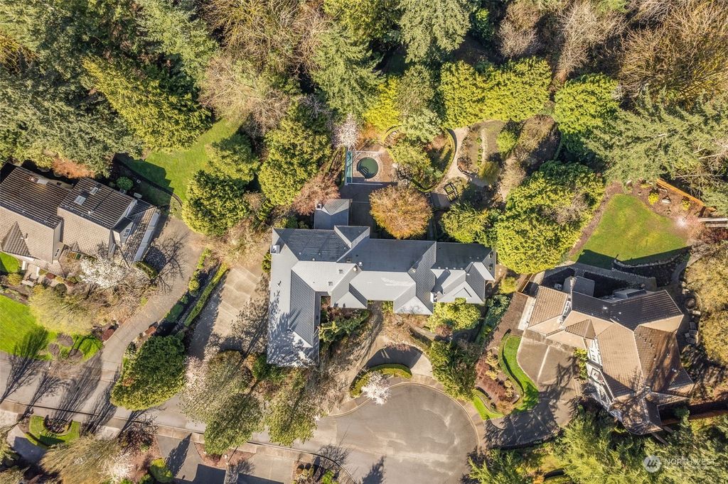 Photo of 18212 190th Place NE, Woodinville, WA 98077 (MLS # 2216710)