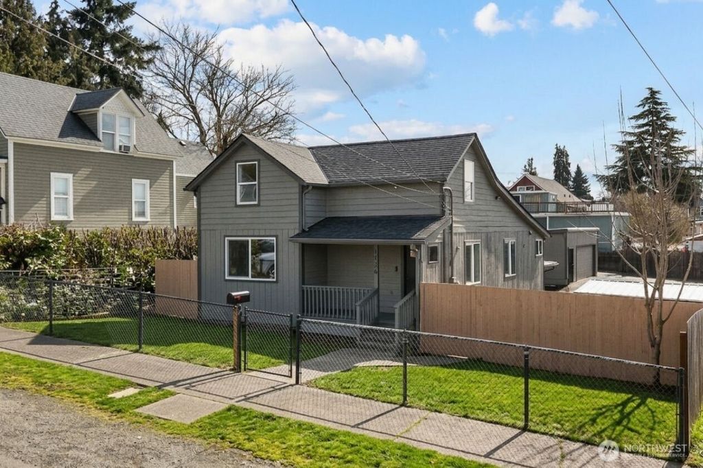 Photo of 1426 S 41st Street, Tacoma, WA 98418 (MLS # 2491158)