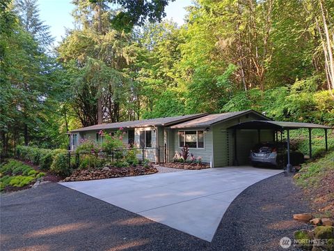 Photo of 4929 Black Lake Boulevard SW, Olympia, WA 98502 (MLS # 2484926)