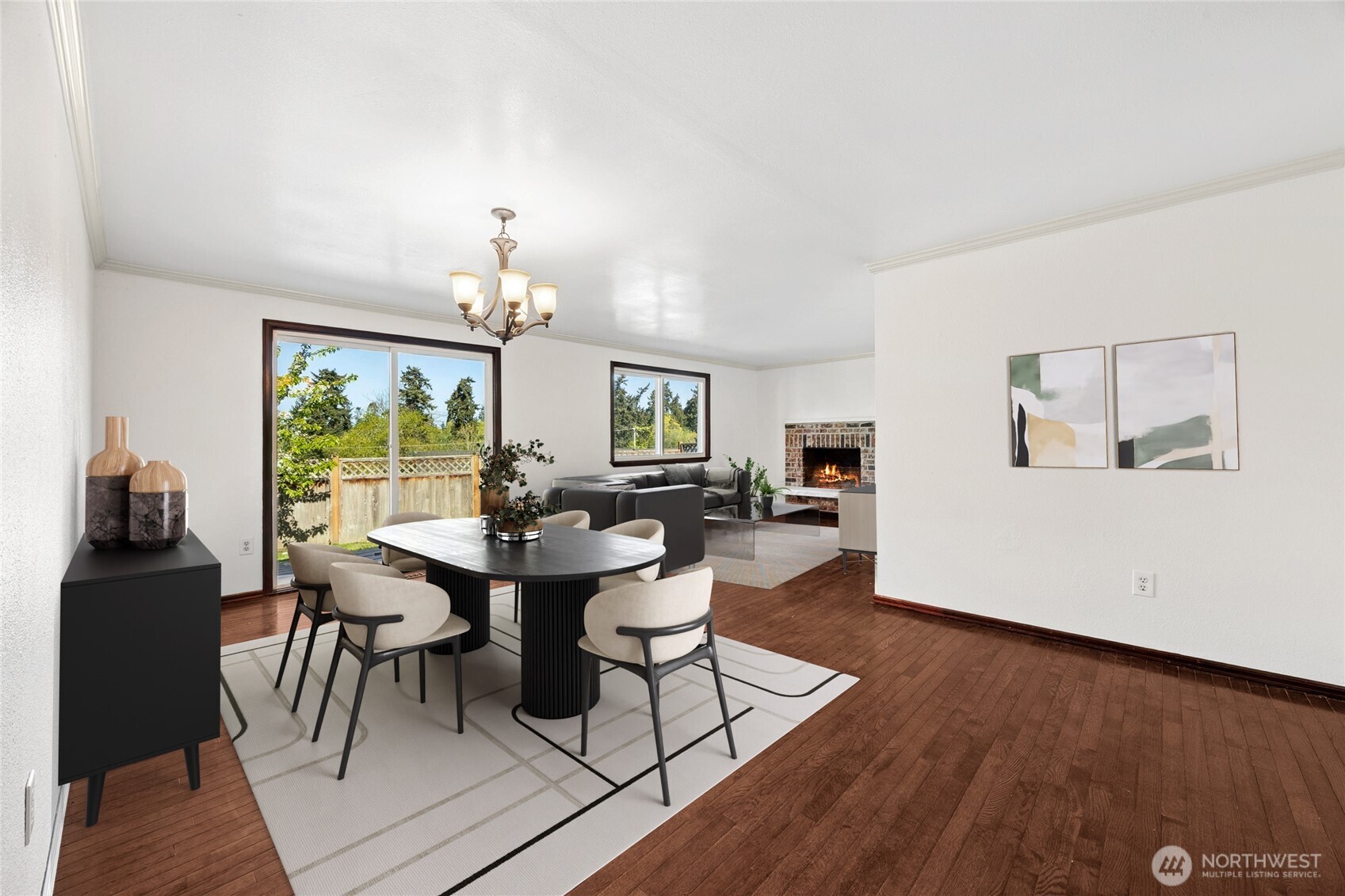 1417 S 257th Place