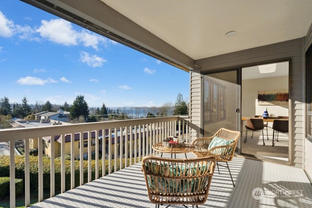 Photo of 11640 100th Avenue NE #304, Kirkland, WA 98034 (MLS # 2326834)