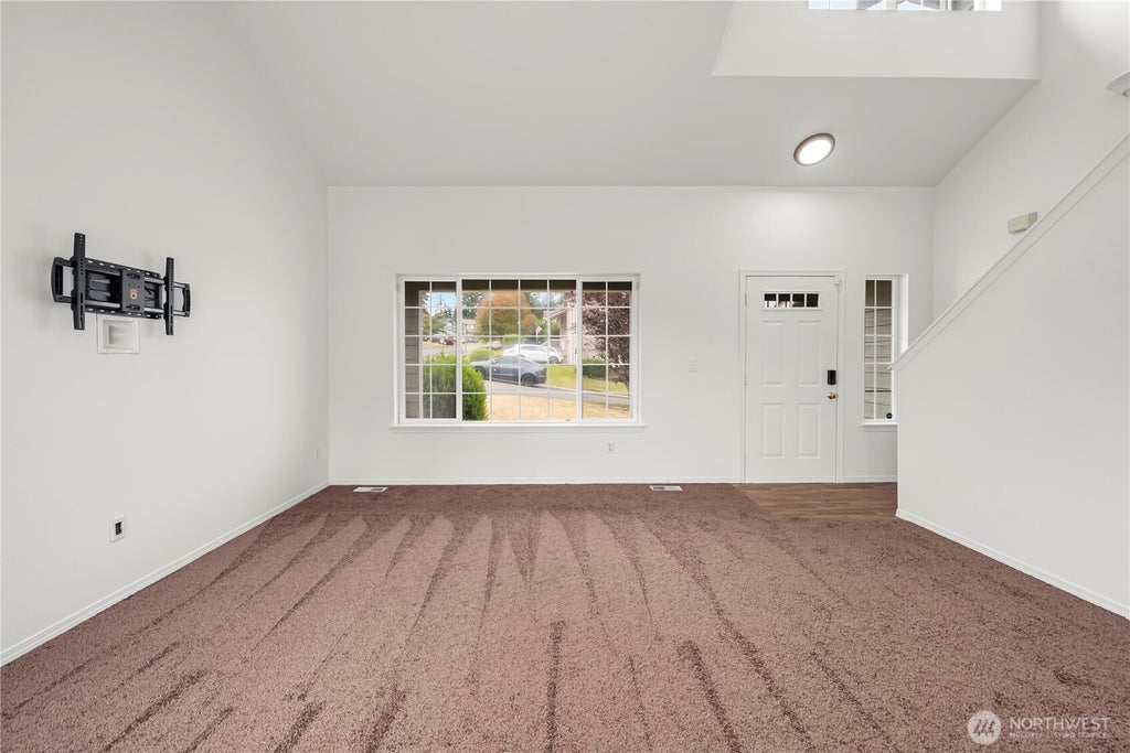 Photo of 1417 196th Street Ct E, Spanaway, WA 98387 (MLS # 2539864)