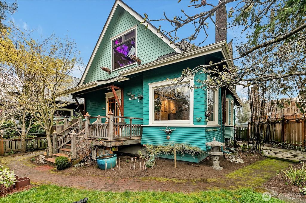 Photo of 5716 17th Avenue NE, Seattle, WA 98105 (MLS # 2352892)