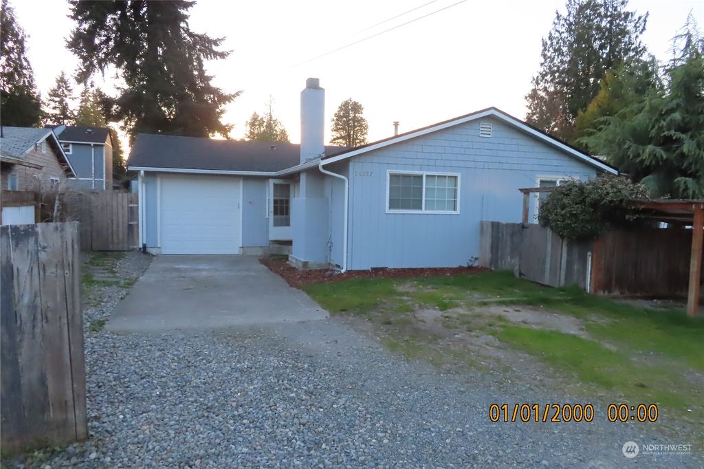 Photo of 20227 4th Place S, Des Moines, WA 98198 (MLS # 2217123)