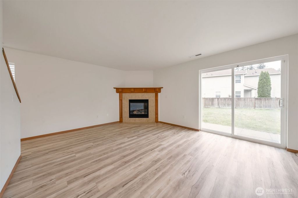 Photo of 20308 48th Avenue E, Spanaway, WA 98373 (MLS # 2515094)