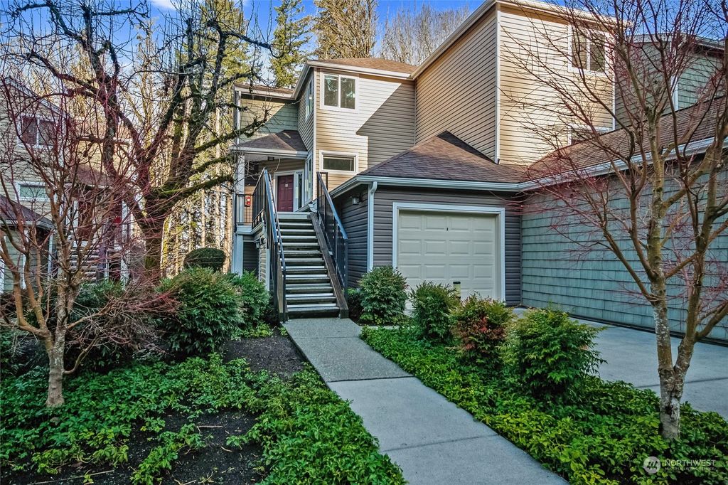 Photo of 5000 NW Village Park Drive #F231, Issaquah, WA 98027 (MLS # 2320629)
