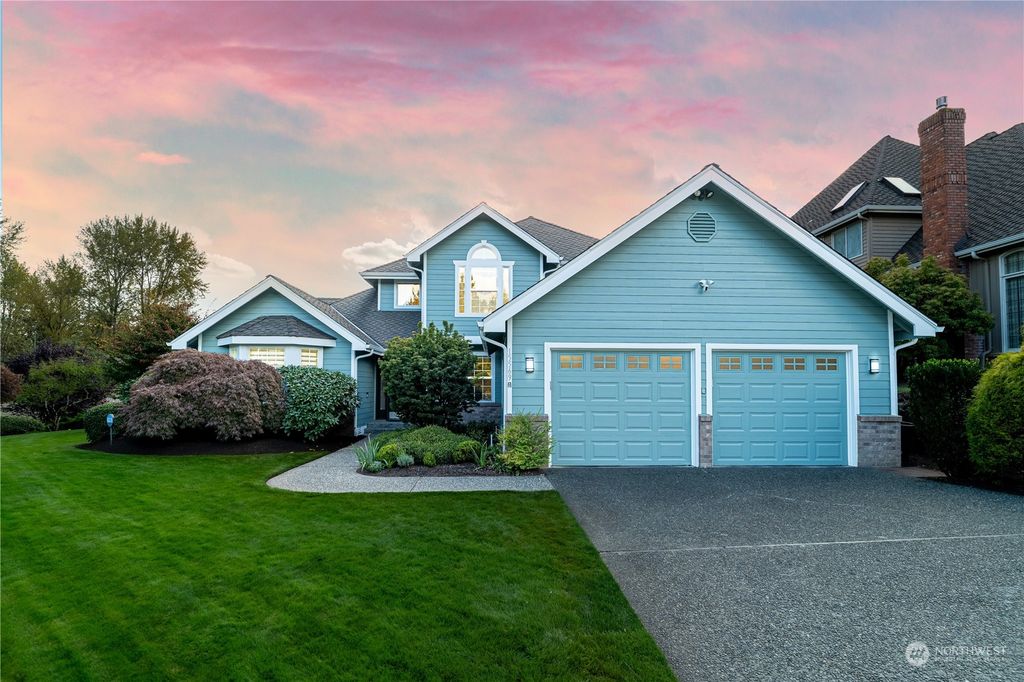 Photo of 15569 SE 67th Place, Bellevue, WA 98006 (MLS # 2298298)