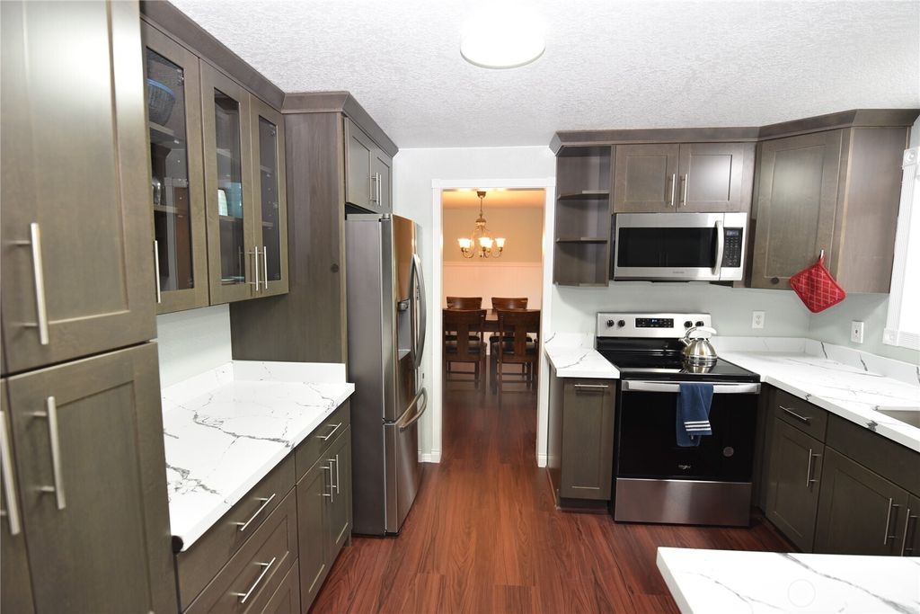 Photo of 2319 32nd Street, Anacortes, WA 98221 (MLS # 2491606)