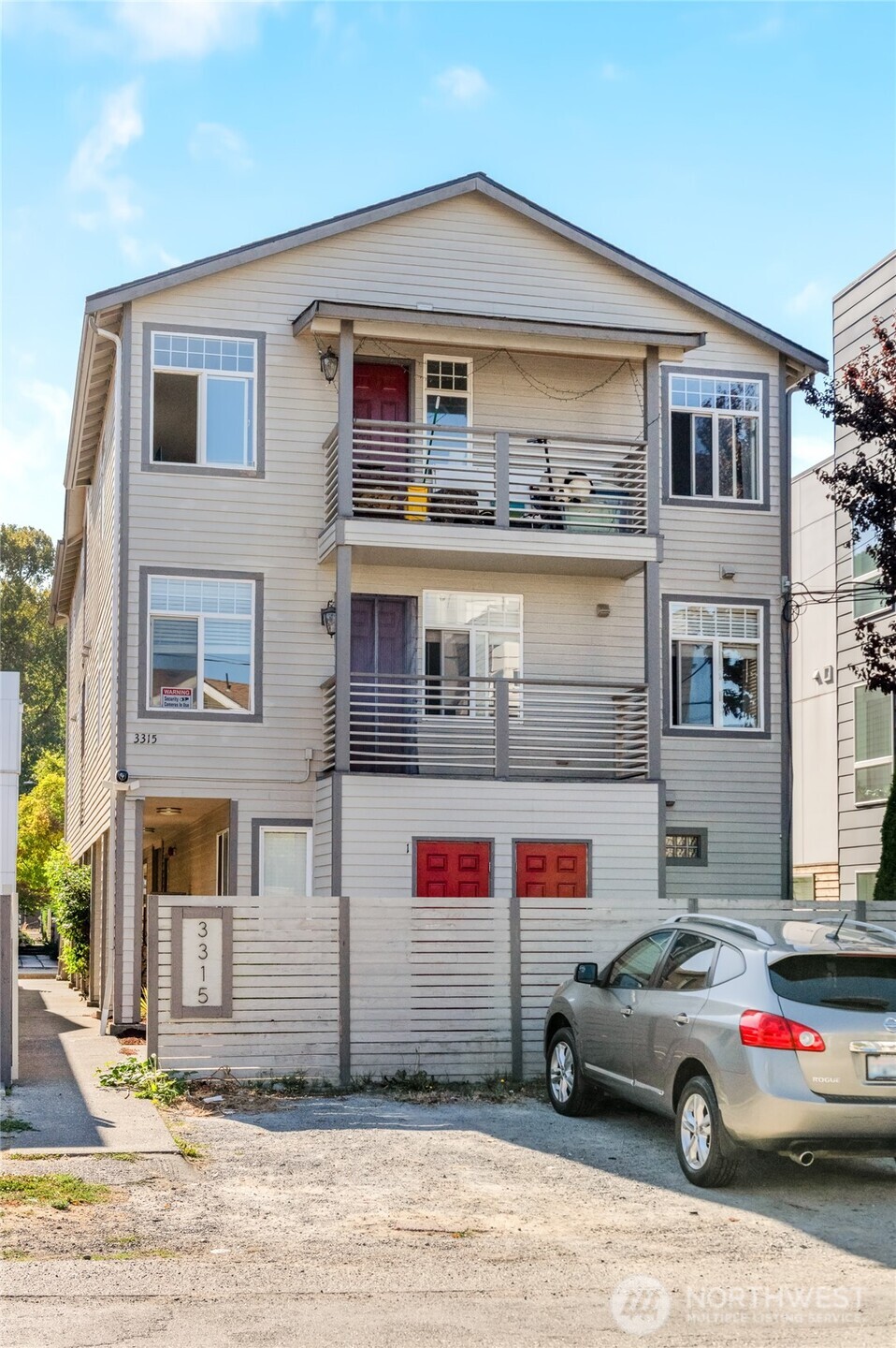 3315 Claremont Avenue S