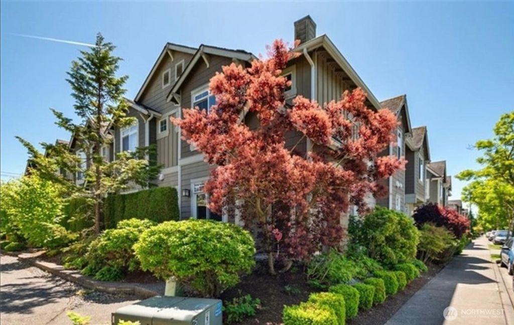 Photo of 13919 34th Drive SE #A, Mill Creek, WA 98012 (MLS # 2336431)