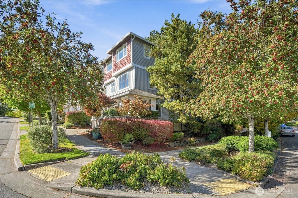 Photo of 2800 SW Graham Street, Seattle, WA 98126 (MLS # 2594563)