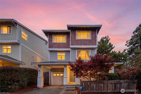 Photo of 2800 SW Graham Street, Seattle, WA 98126 (MLS # 2594563)