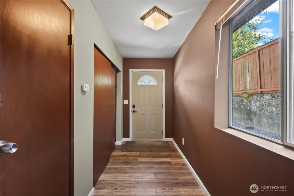 Photo of 2330 190th Street SW, Lynnwood, WA 98036 (MLS # 2413554)