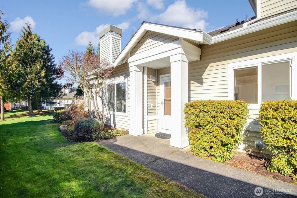 Photo of 6019 Nathan Way SE #A, Auburn, WA 98092 (MLS # 2428873)