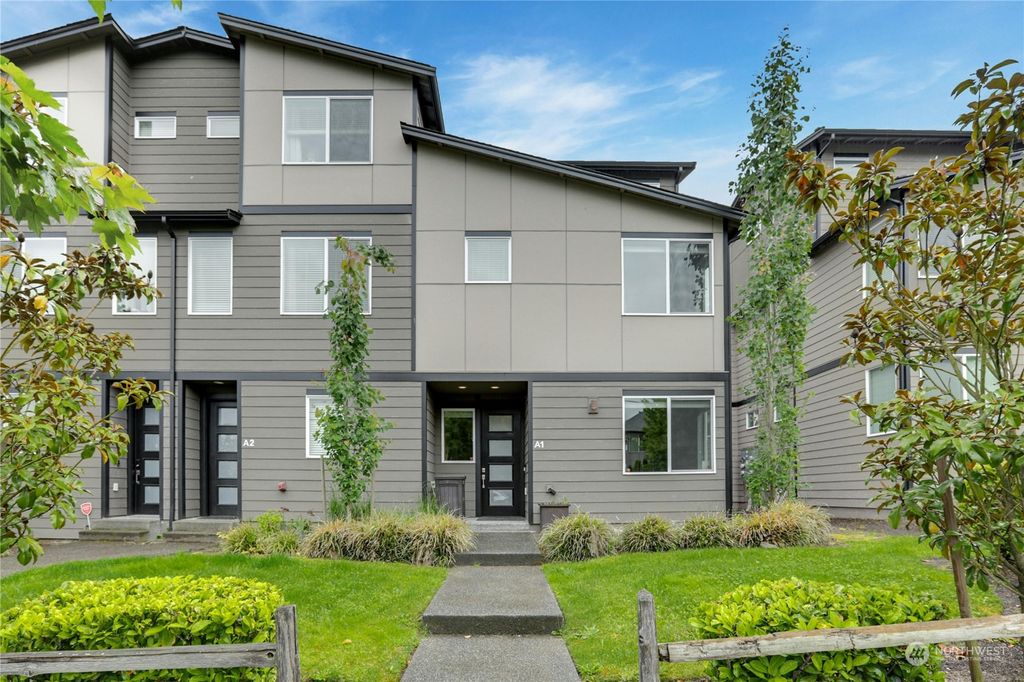 Photo of 3230 148th Street SW #A1, Lynnwood, WA 98087 (MLS # 2241641)