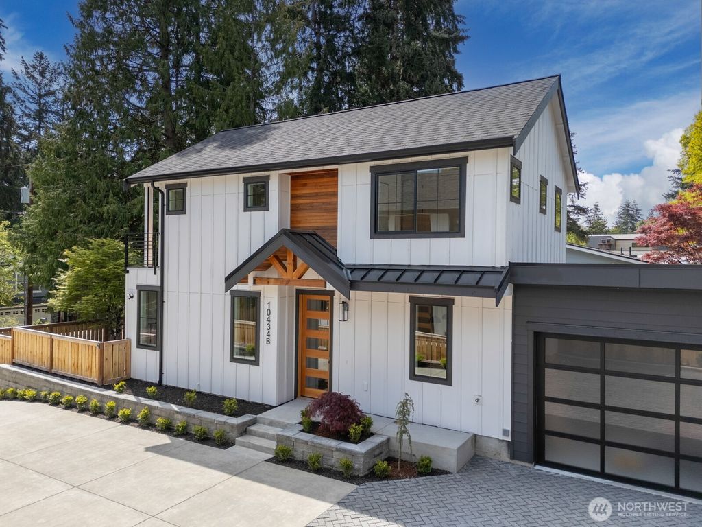 Photo of 10434 NE 110th Street #B, Kirkland, WA 98033 (MLS # 2368881)
