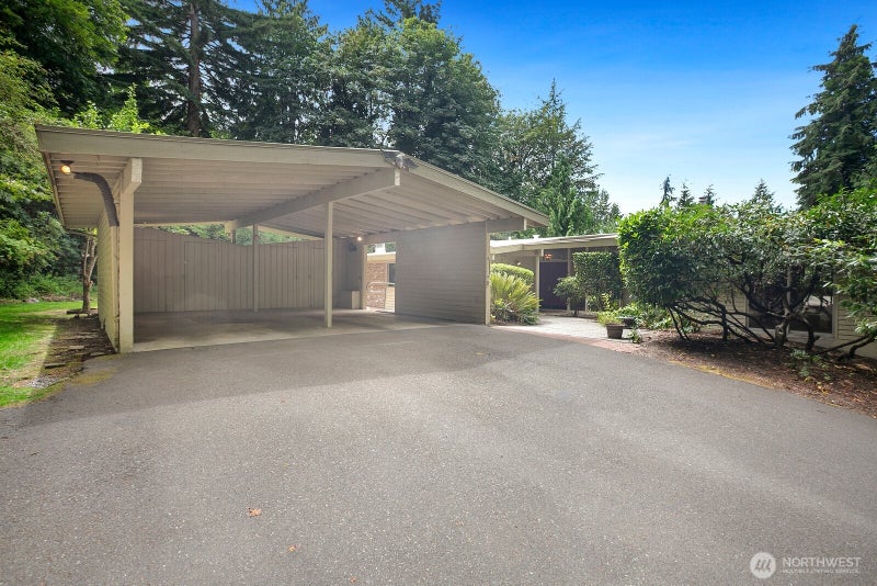 11880 NE 36th Place