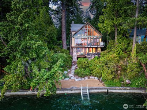 Photo of 8641 Fernwood Street NE, Olympia, WA 98516 (MLS # 2535087)