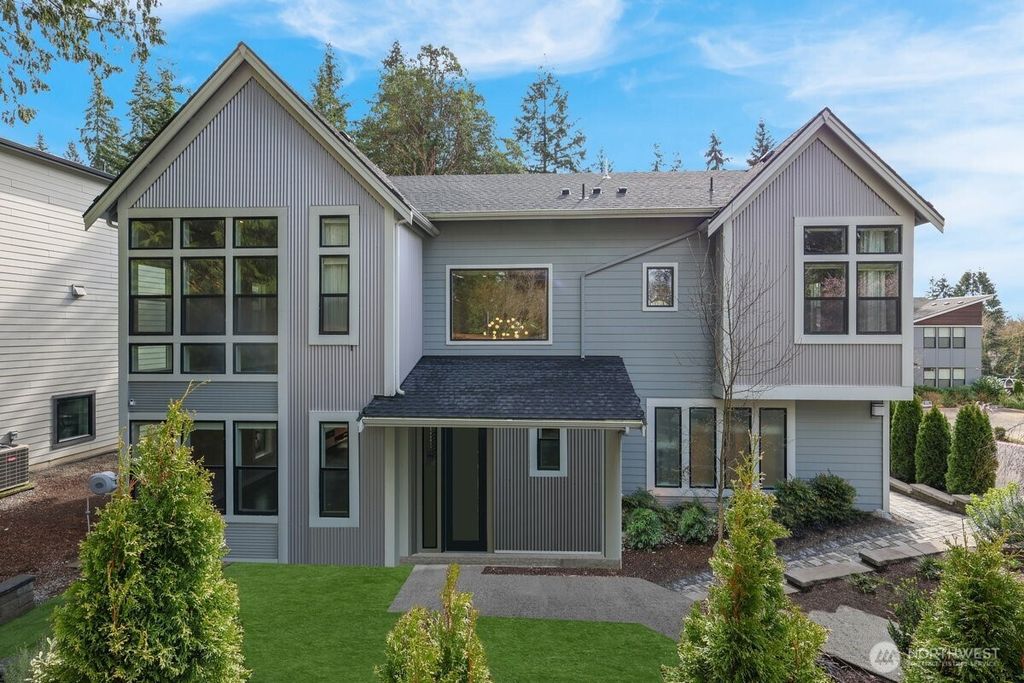 Photo of 592 155th Place NE, Bellevue, WA 98007 (MLS # 2345746)