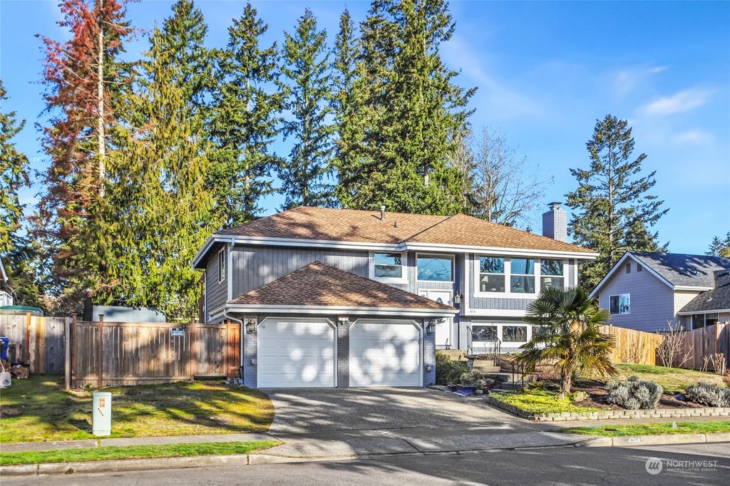 Photo of 4314 SE 2nd Place, Renton, WA 98059 (MLS # 2324908)