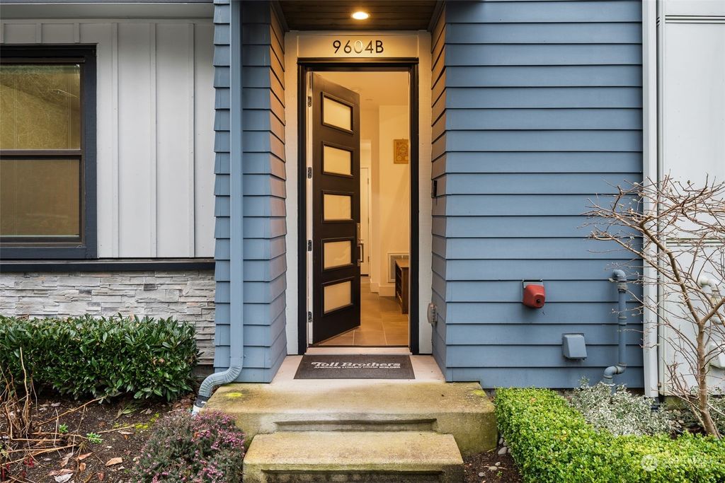 Photo of 9604 Main Street #B, Bothell, WA 98011 (MLS # 2199529)
