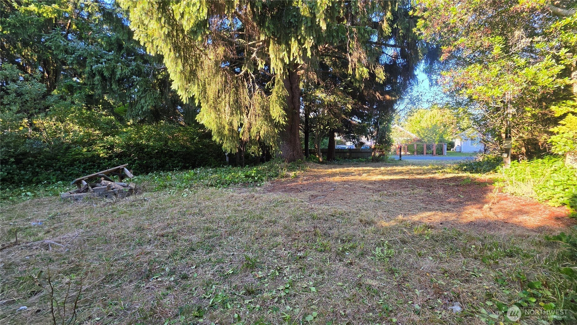 155 N Oar Loop NW