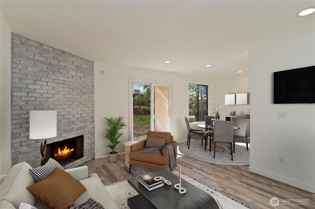 Photo of 12515 NE 145th Place #D127, Kirkland, WA 98034 (MLS # 2440716)