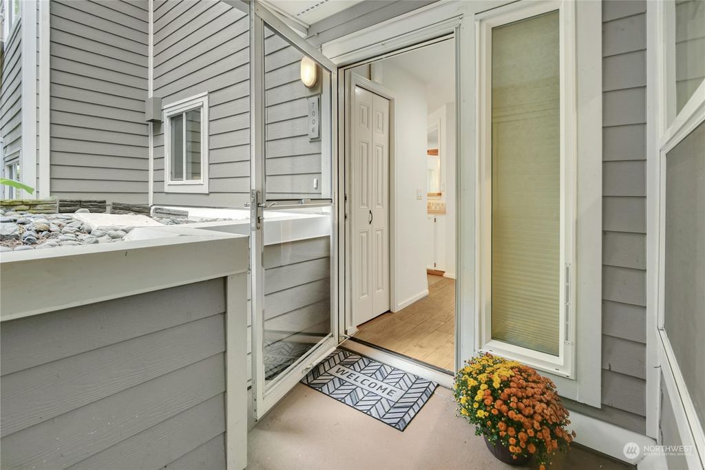 Photo of 7006 155th Place NE #7006, Redmond, WA 98052 (MLS # 2281068)