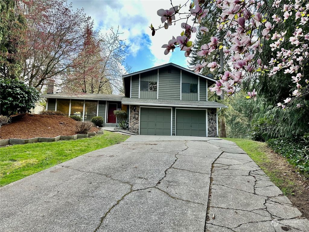 Photo of 20521 14th Avenue W, Lynnwood, WA 98036 (MLS # 2217685)