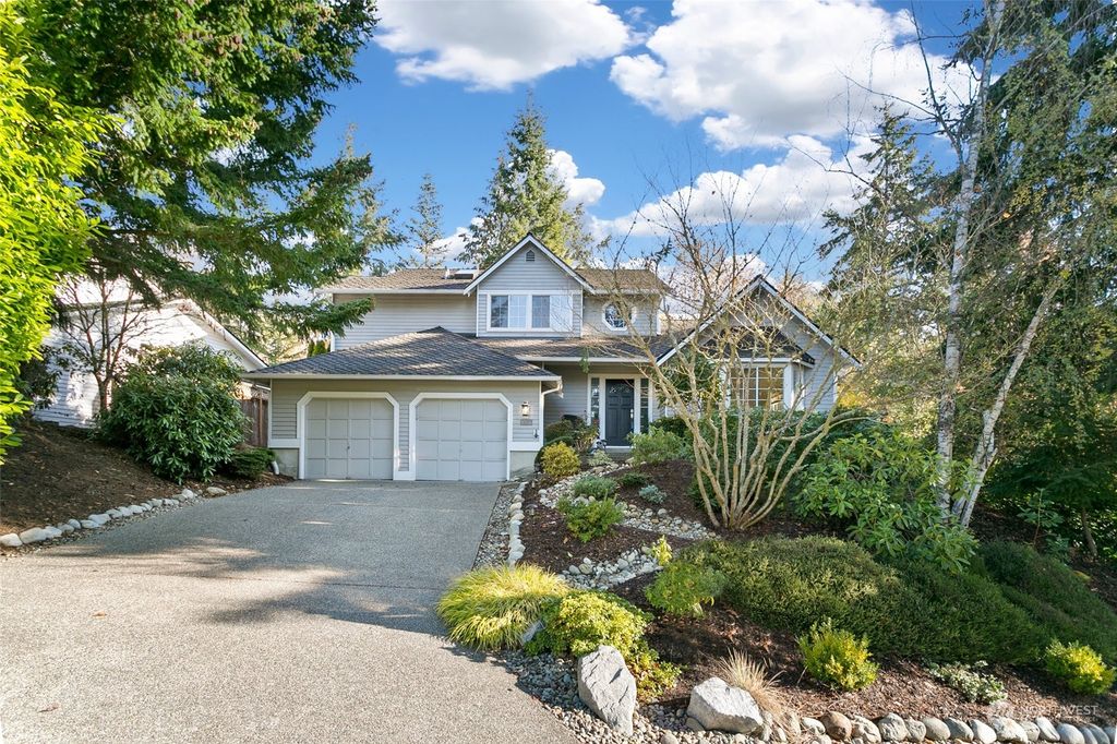 Photo of 11127 58th Avenue W, Mukilteo, WA 98275 (MLS # 1983544)