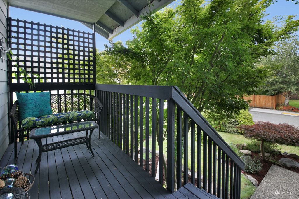 Photo of 1806 111th Drive SE, Lake Stevens, WA 98258 (MLS # 1981460)