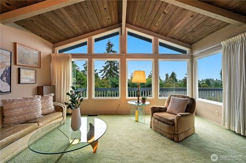 5418 NE 200th Place Lake Forest Park WA 98155