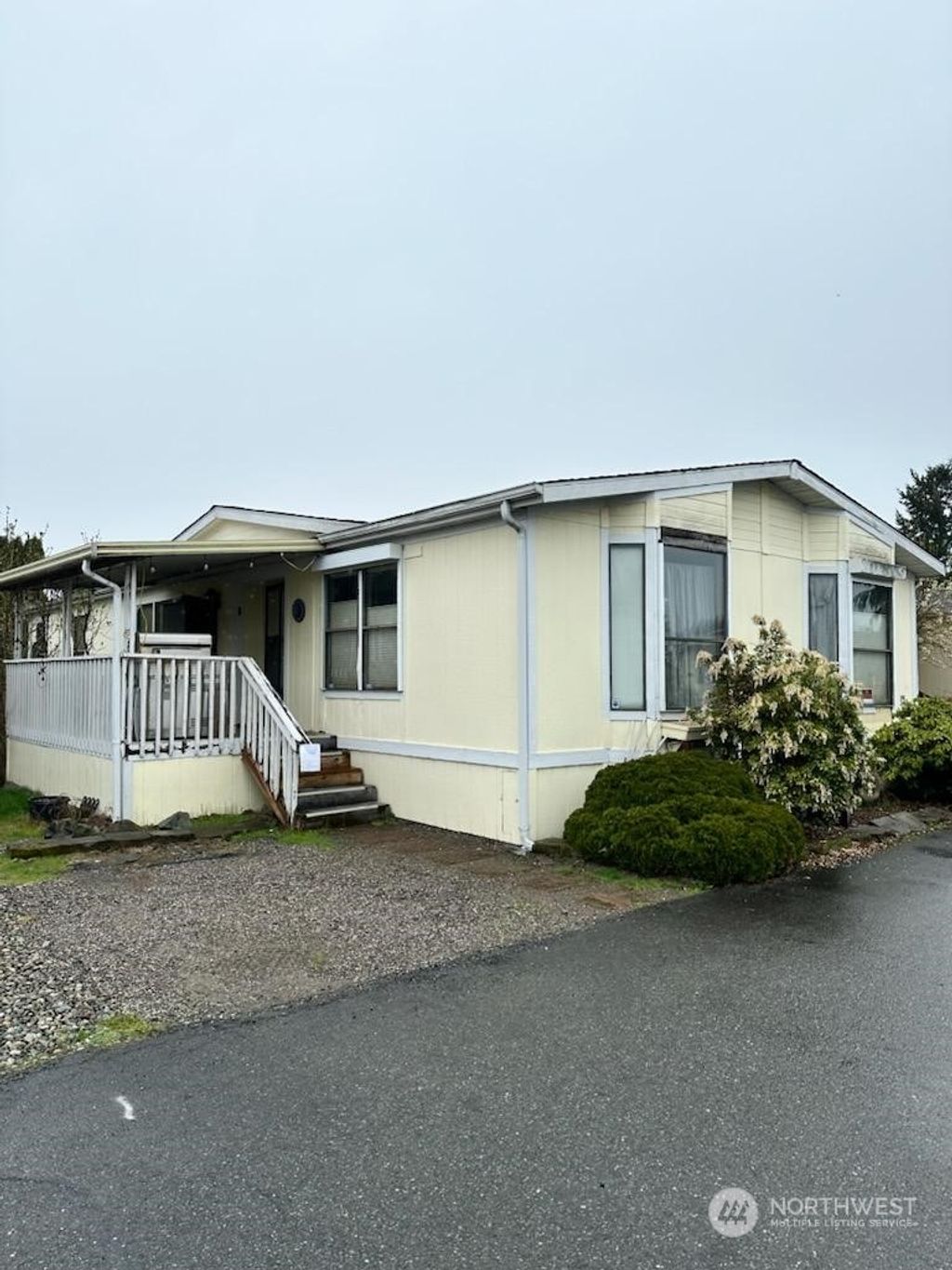 Photo of 16600 25th Avenue NE #115, Marysville, WA 98271 (MLS # 2215484)