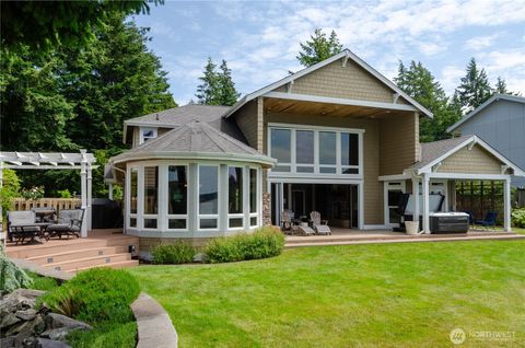 Photo of 13104 PURDY Drive NW, Gig Harbor, WA 98332 (MLS # 2371221)