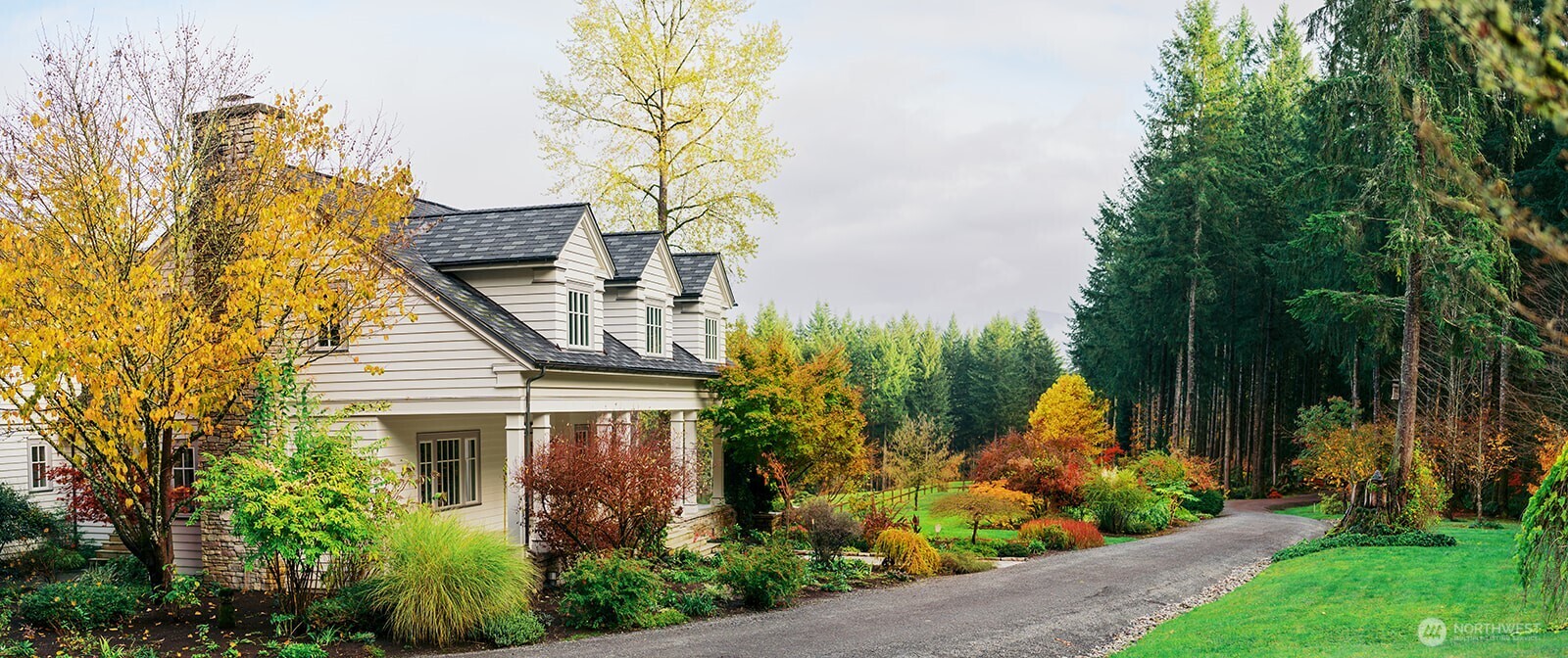 12907 Moss Creek Lane NE