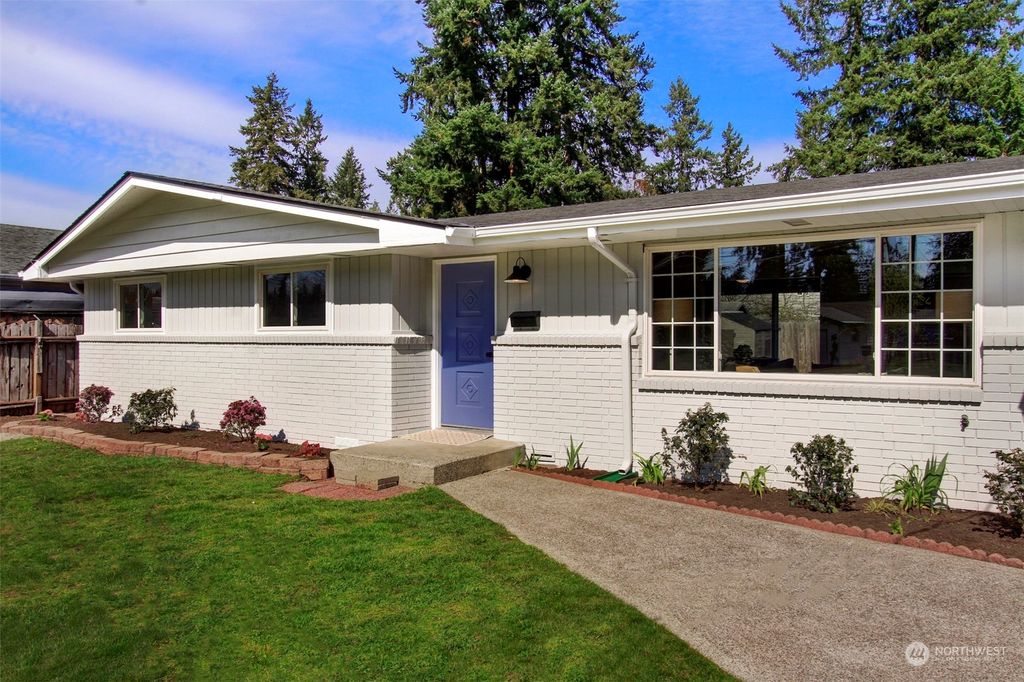 Photo of 26246 172nd Avenue SE, Covington, WA 98042 (MLS # 2218873)