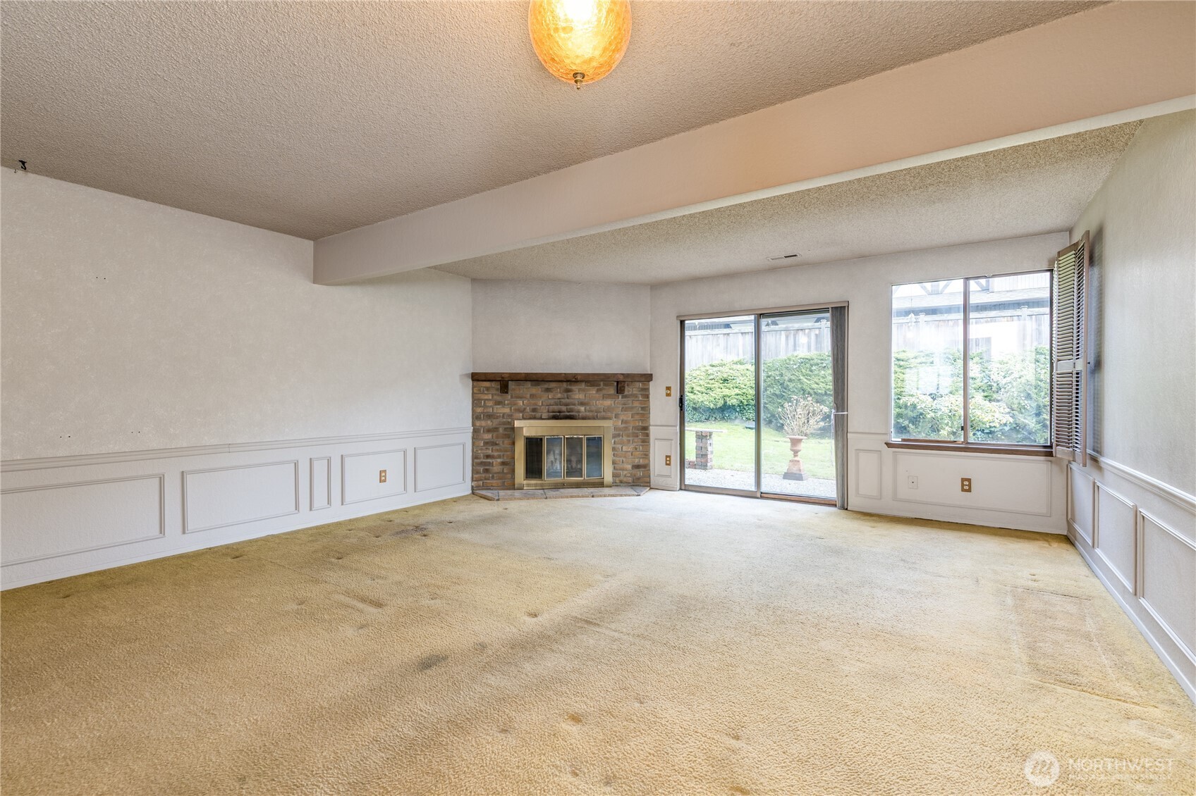 317 SW 112th Street 302