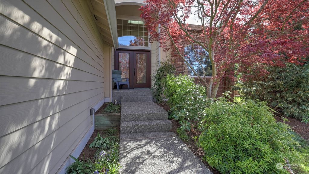 Photo of 1700 Dayton Avenue NE, Renton, WA 98056 (MLS # 2061033)