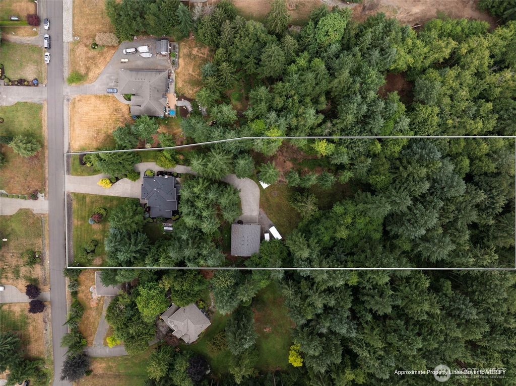 Photo of 10921 127th Avenue NE, Lake Stevens, WA 98258 (MLS # 2411529)