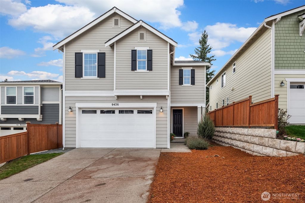 Photo of 9426 S 237th Street, Kent, WA 98031 (MLS # 2511216)