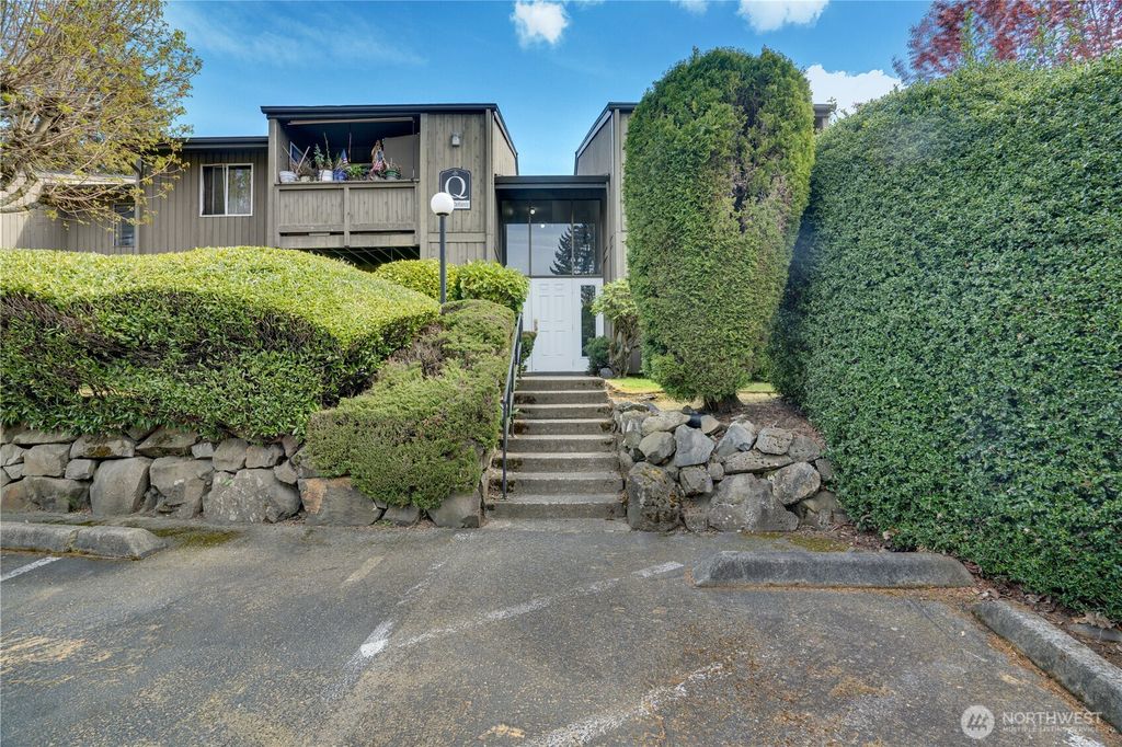 Photo of 1505 N Defiance Street #Q106, Tacoma, WA 98406 (MLS # 2509140)