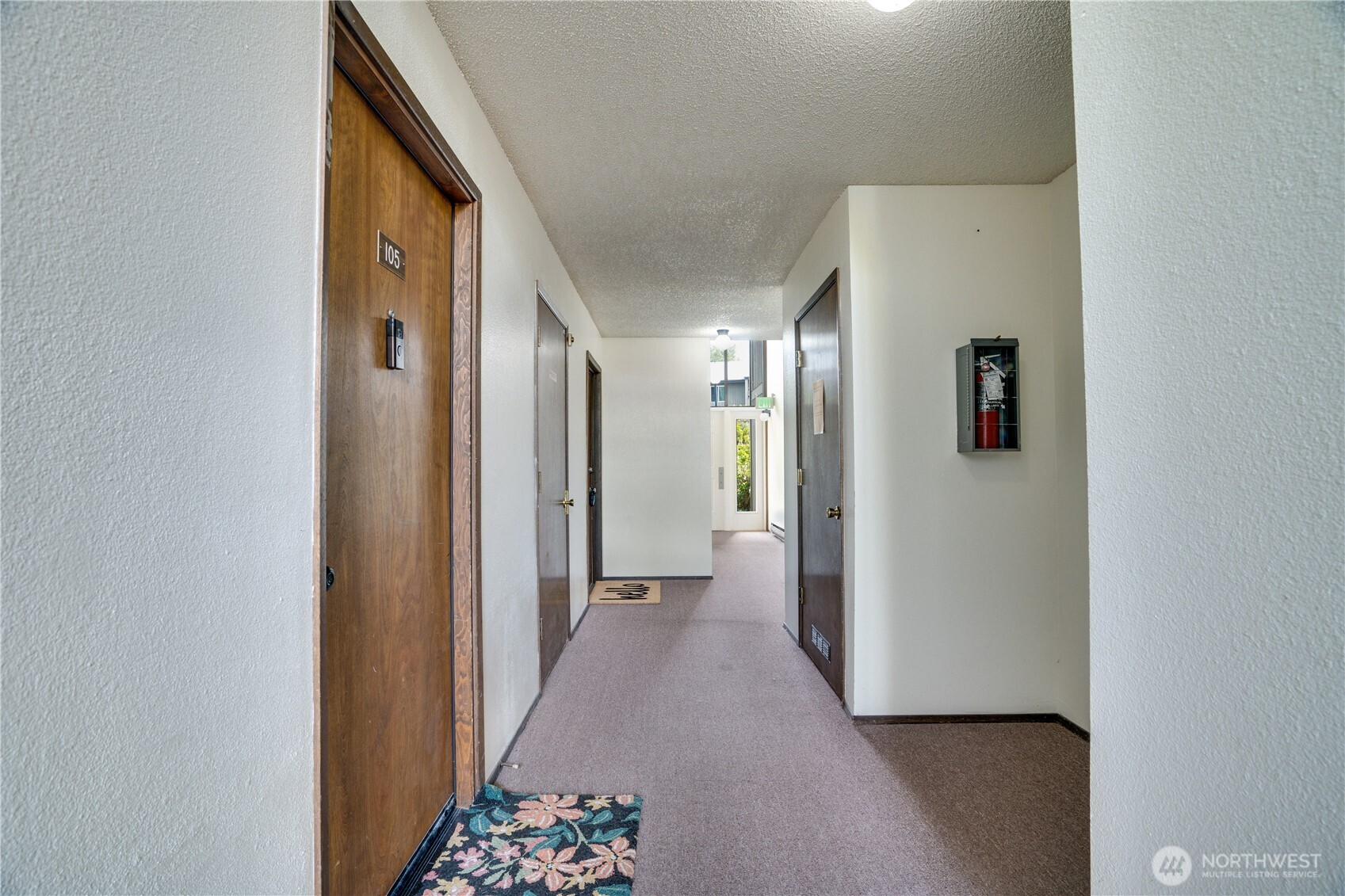 1505 N Defiance Street Q106