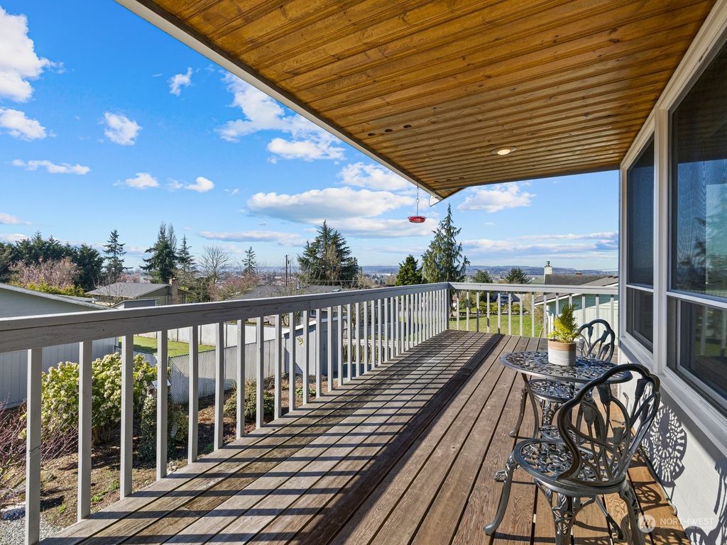 Photo of 27724 84th Drive NW, Stanwood, WA 98292 (MLS # 2211513)