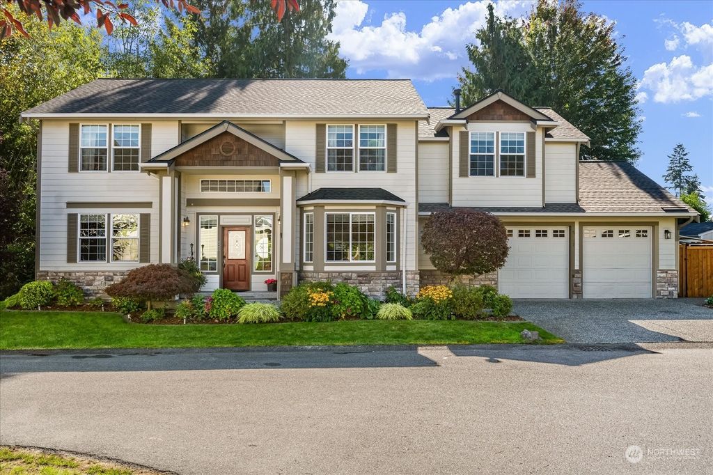 Photo of 5407 NE 3rd Place, Renton, WA 98059 (MLS # 2294888)
