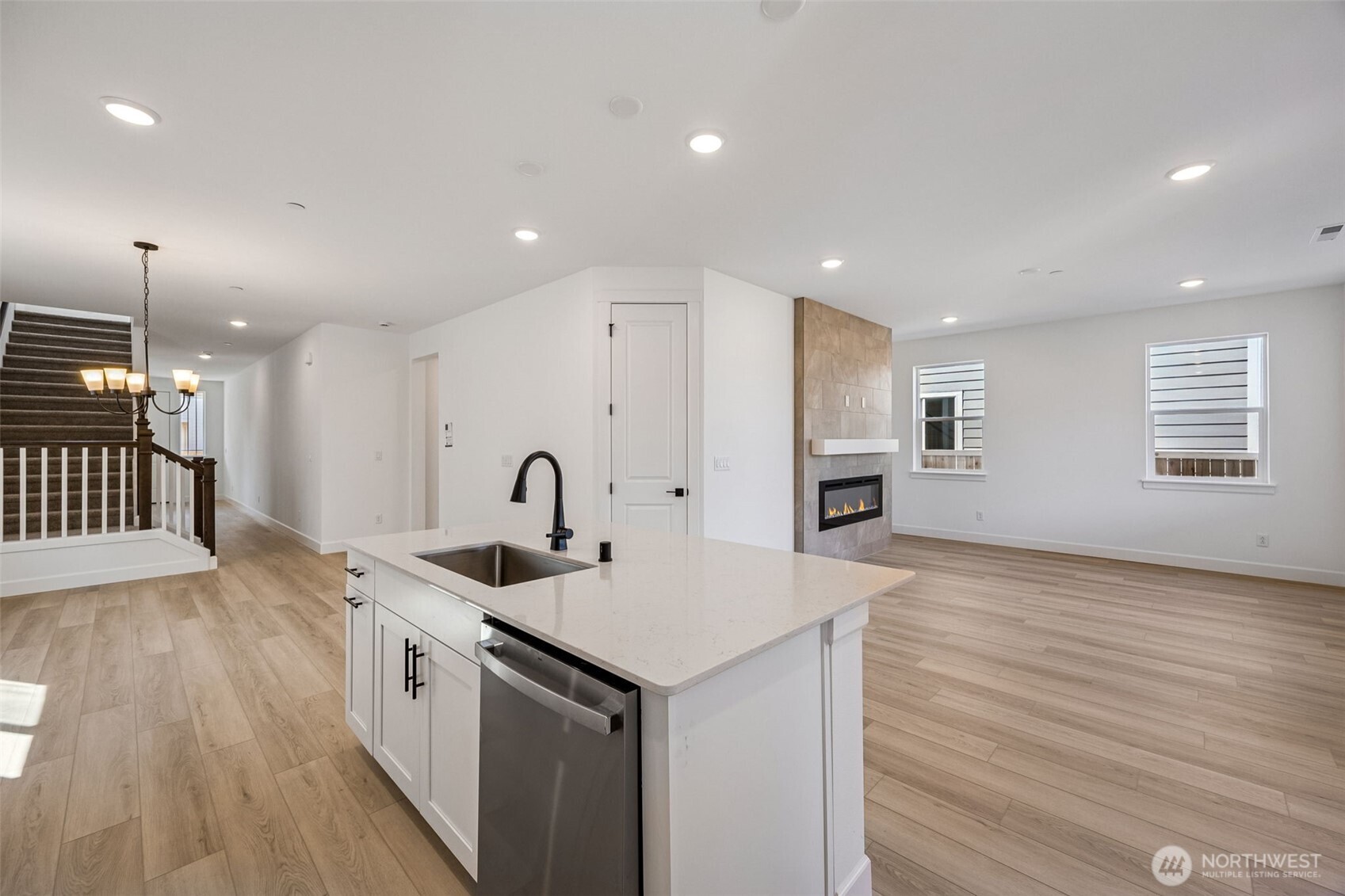 20523 97th Avenue Avenue E 25