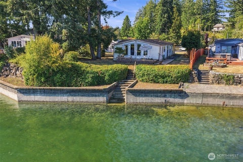 Photo of 1233 E Libby Road, Shelton, WA 98584 (MLS # 2584104)
