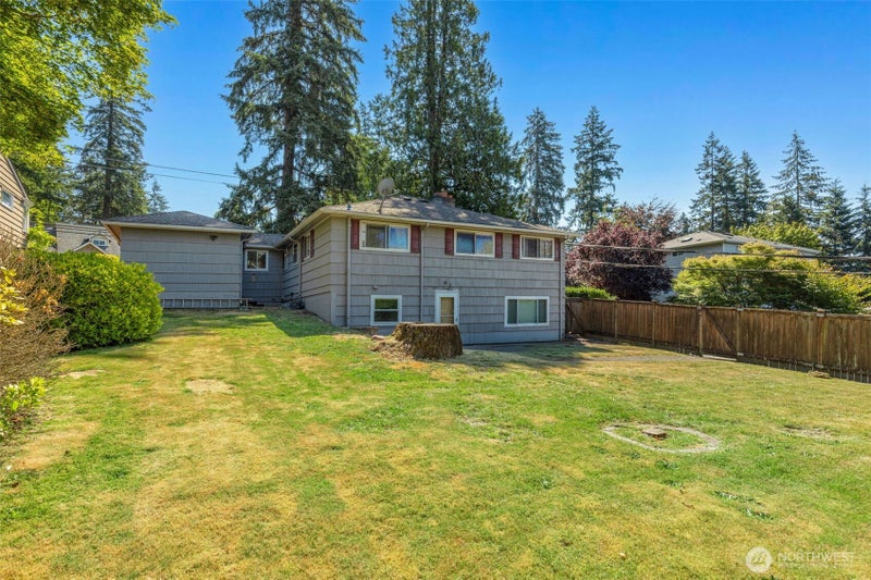 19005 104th Avenue NE