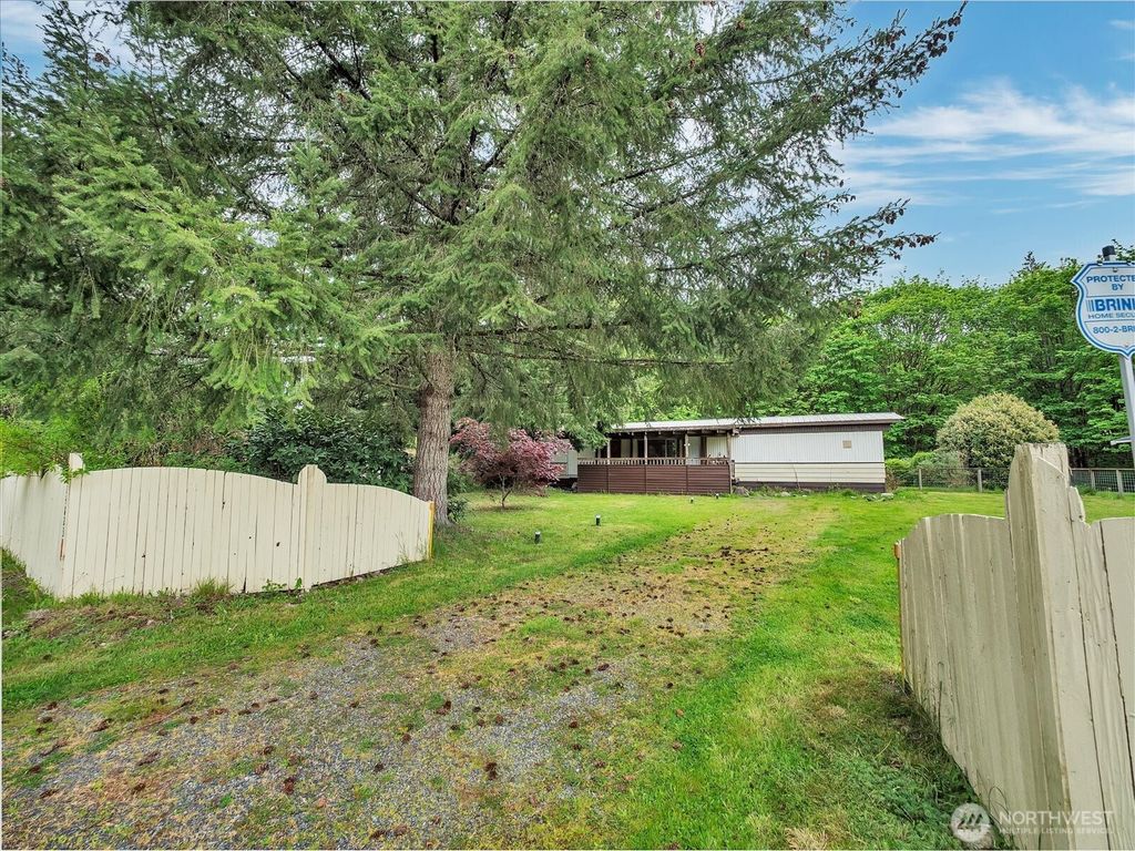 Photo of 14823 43rd Place NE, Lake Stevens, WA 98258 (MLS # 2372376)