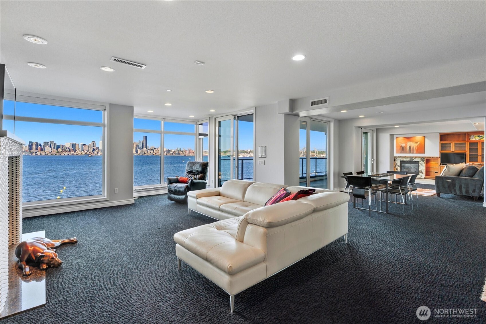 1661 Harbor Avenue SW 502
